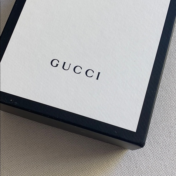 New Authentic Gucci Marmont Wallet on a Chain - Picture 5 of 5